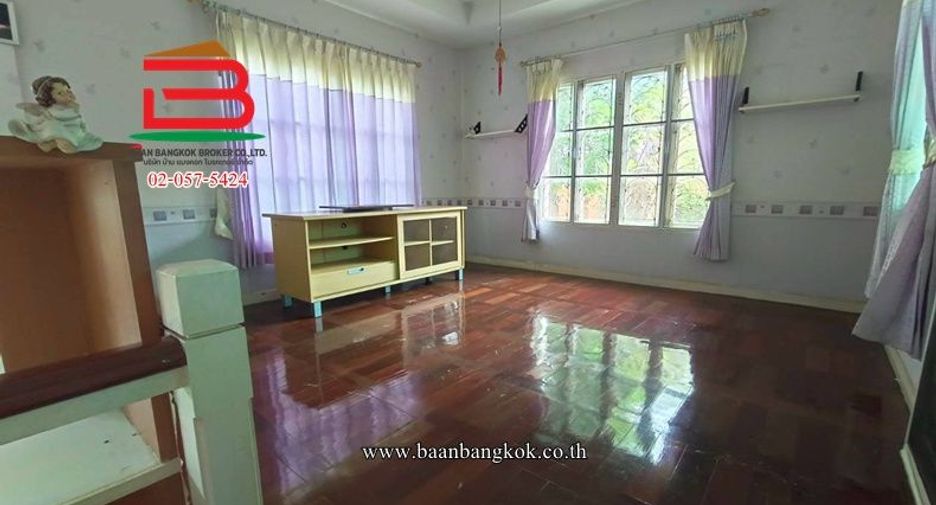 For sale 3 bedrooms house in Khlong Sam Wa, Bangkok
