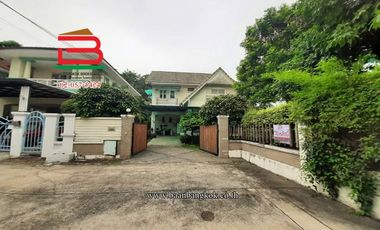 For sale 3 bedrooms house in Khlong Sam Wa, Bangkok