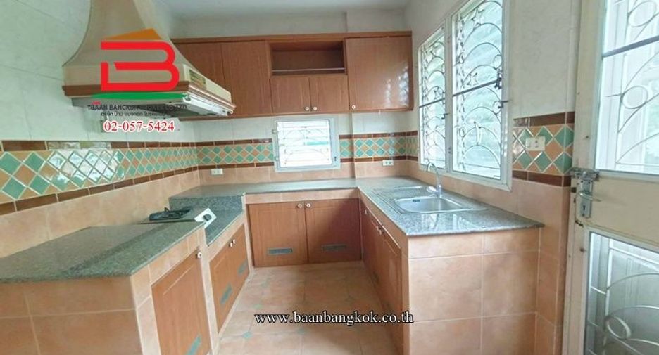 For sale 3 bedrooms house in Khlong Sam Wa, Bangkok
