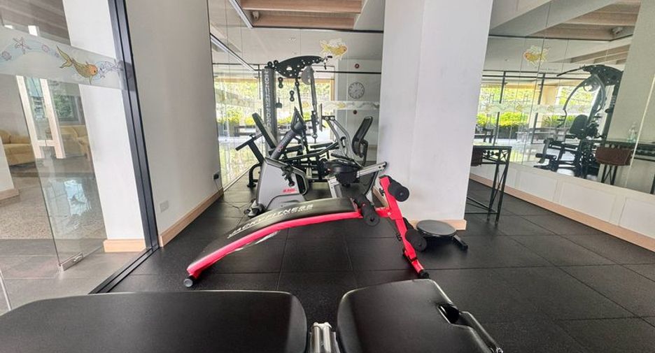 Condo en venta de 1 habitaciones en Si Racha, Chonburi