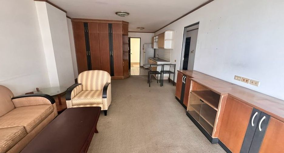 Condo en venta de 1 habitaciones en Si Racha, Chonburi