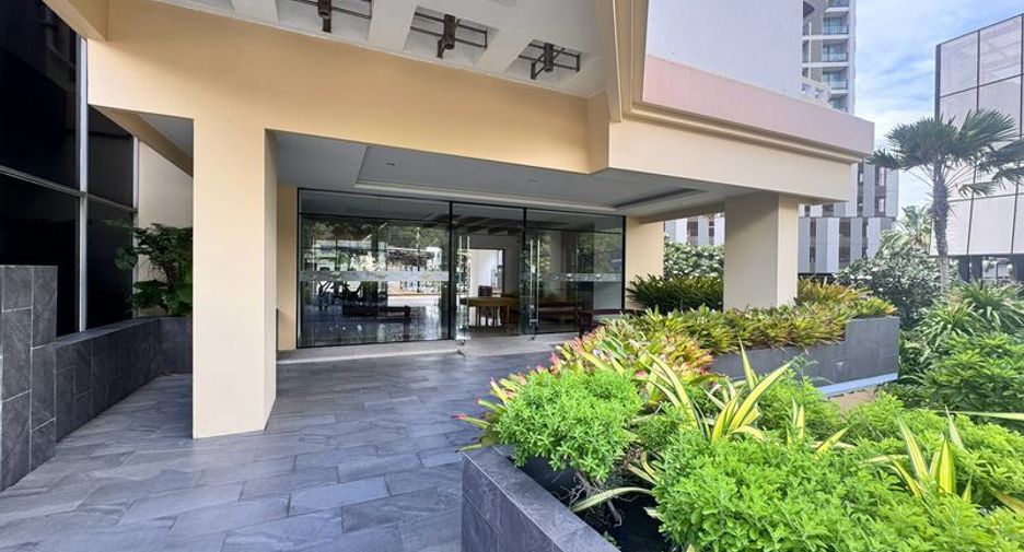 Condo en venta de 1 habitaciones en Si Racha, Chonburi