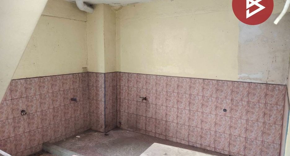 Gewerbefläche zum Kauf mit 7 Zimmer in Chom Thong, Bangkok