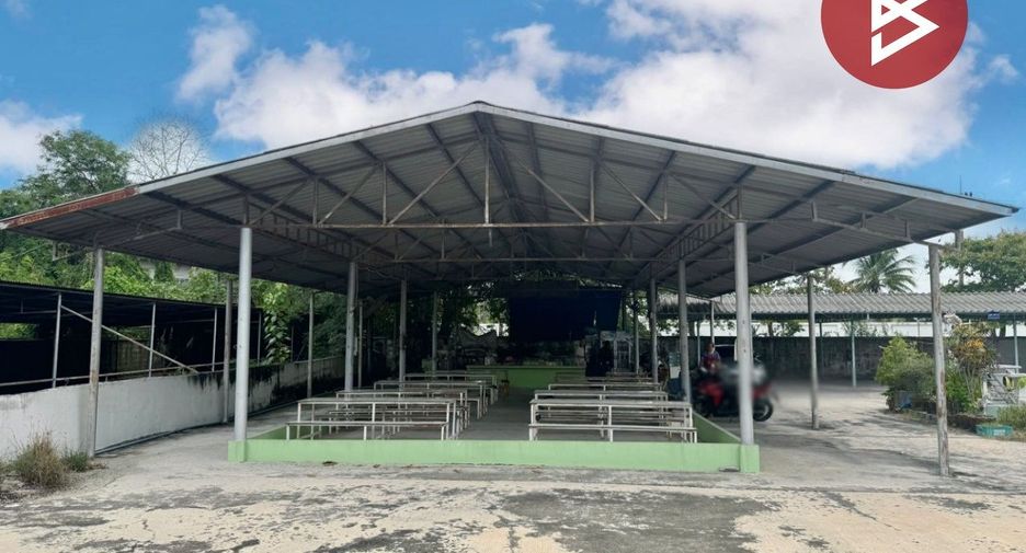 For sale warehouse in Ban Bueng, Chonburi
