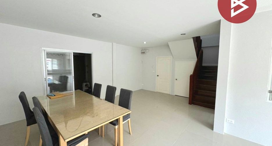 Casa en venta de 3 habitaciones en Lat Krabang, Bangkok