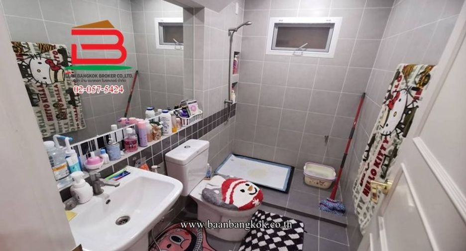 For sale 4 bedrooms house in Bang Bua Thong, Nonthaburi