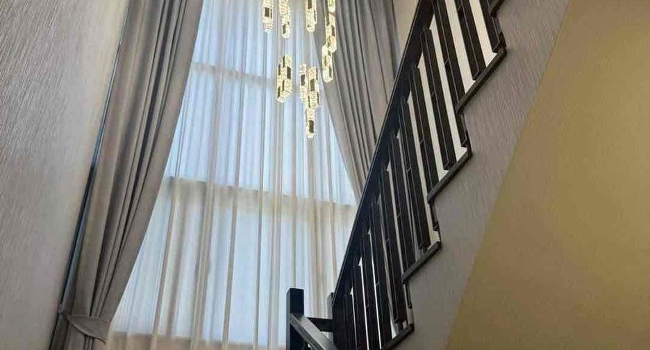 Villa zur Miete und zum Kauf mit 7 Zimmer in Bang Lamung, Chonburi