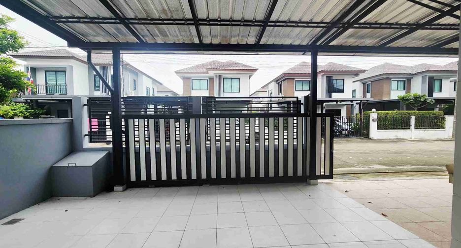 Haus zum Kauf mit 3 Zimmer in Khlong Sam Wa, Bangkok