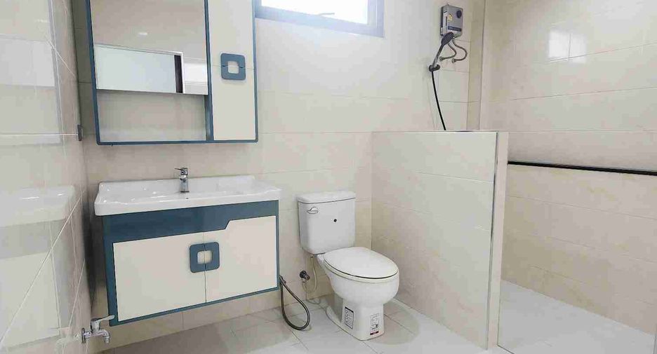 Haus zum Kauf mit 3 Zimmer in Khlong Sam Wa, Bangkok