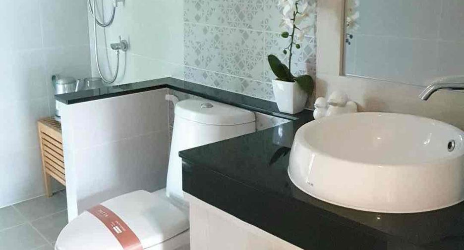 For rent 3 bedrooms villa in Bang Lamung, Chonburi