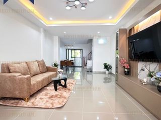 For sale 2 bedrooms townhouse in Lat Krabang, Bangkok