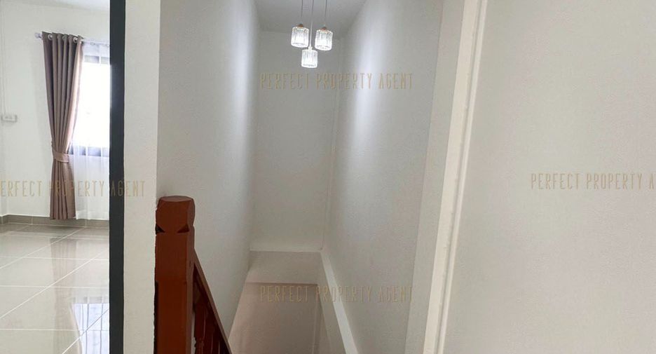 For sale 2 bedrooms townhouse in Lat Krabang, Bangkok
