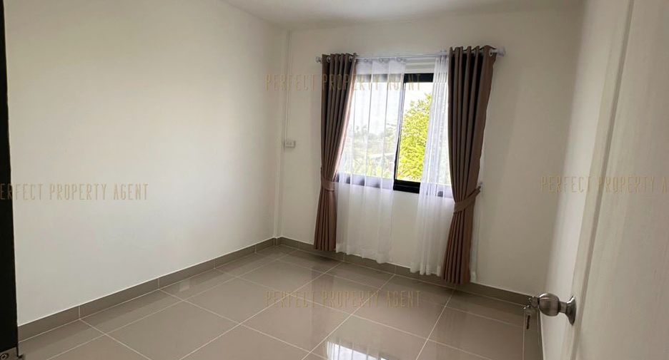 For sale 2 bedrooms townhouse in Lat Krabang, Bangkok