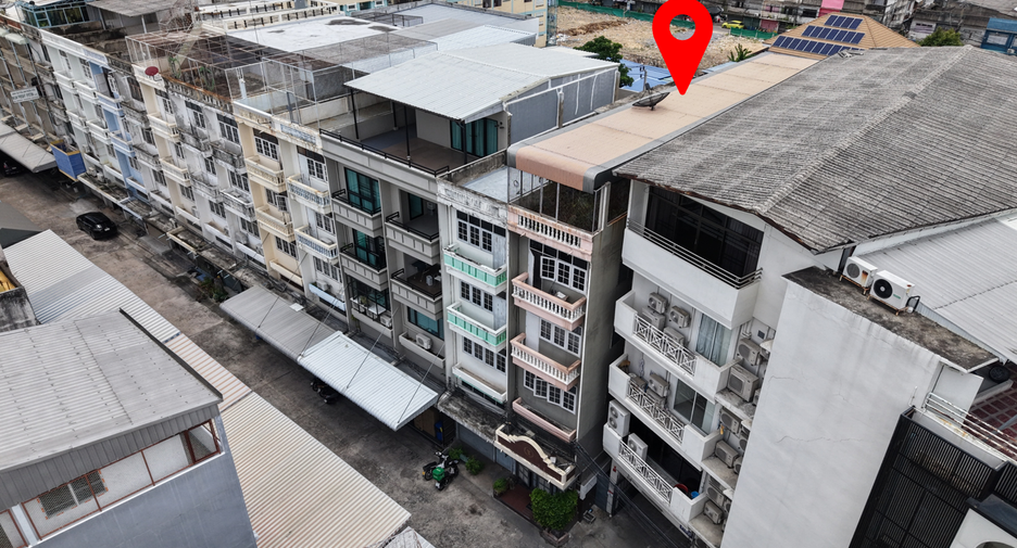 Apartment zum Kauf mit 14 Zimmer in Yan Nawa, Bangkok