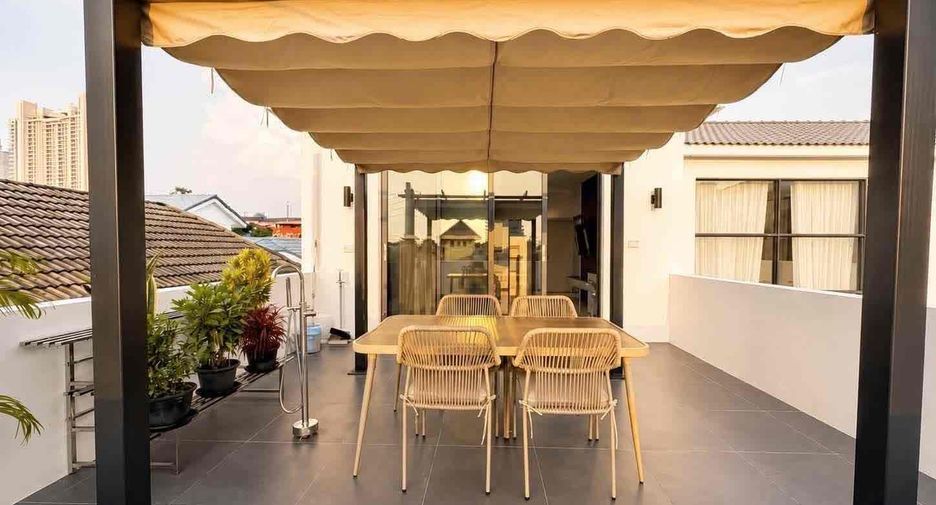 Villa zur Miete mit 4 Zimmer in Bang Lamung, Chonburi