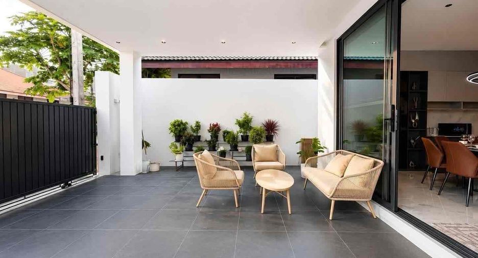 Villa zur Miete mit 4 Zimmer in Bang Lamung, Chonburi