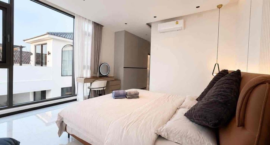 Villa zur Miete mit 4 Zimmer in Bang Lamung, Chonburi