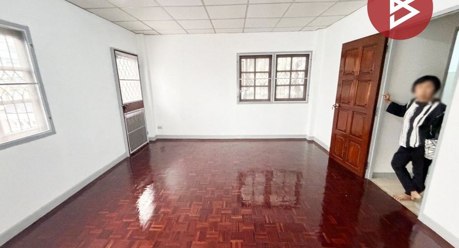 For sale 4 bedrooms townhouse in Pak Kret, Nonthaburi