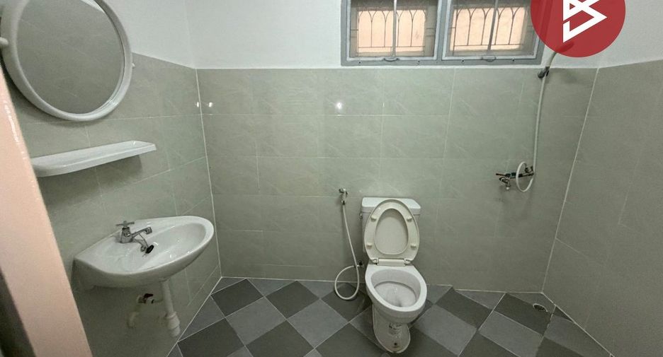 For sale 4 bedrooms townhouse in Pak Kret, Nonthaburi