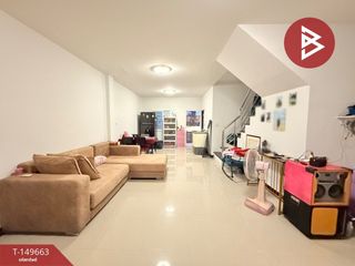 For sale 3 bedrooms townhouse in Phan Thong, Chonburi