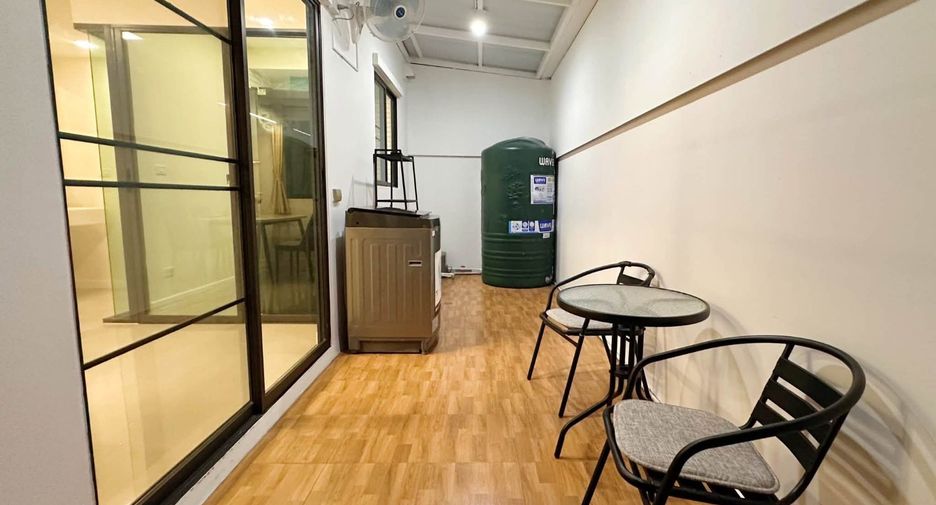 For rent 3 ベッドルーム townhouse in Mueang Chiang Mai, Chiang Mai