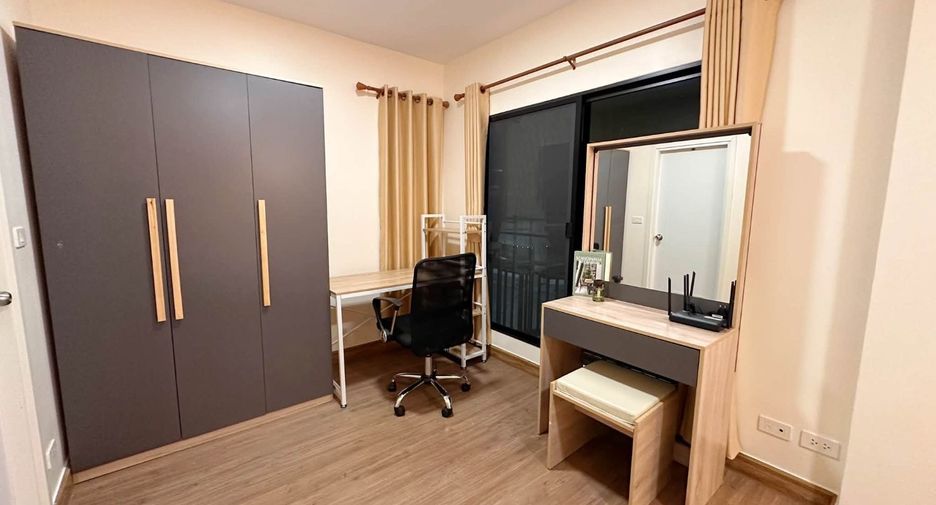 For rent 3 ベッドルーム townhouse in Mueang Chiang Mai, Chiang Mai