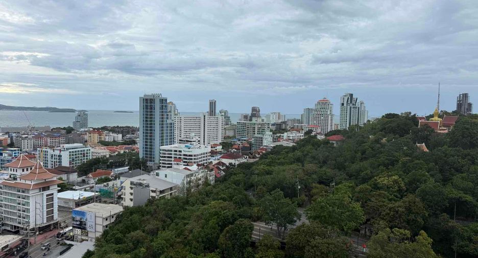 For rent 2 bedrooms condo in Bang Lamung, Chonburi