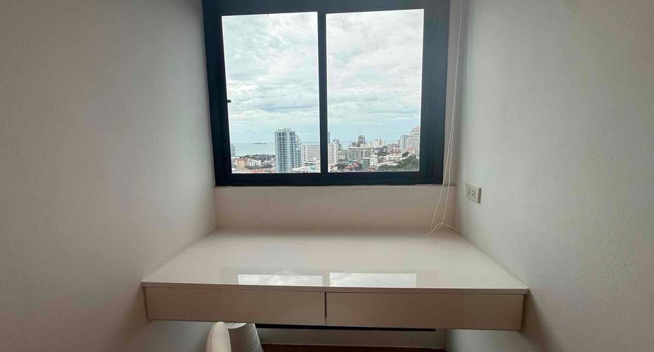 For rent 2 bedrooms condo in Bang Lamung, Chonburi