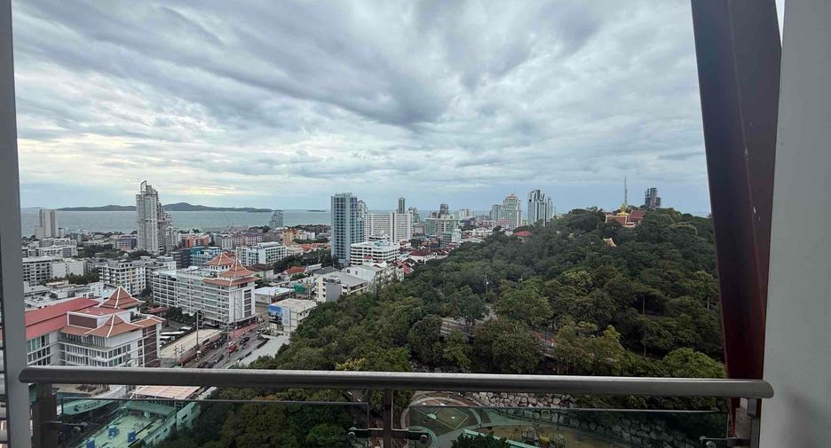 For rent 2 bedrooms condo in Bang Lamung, Chonburi