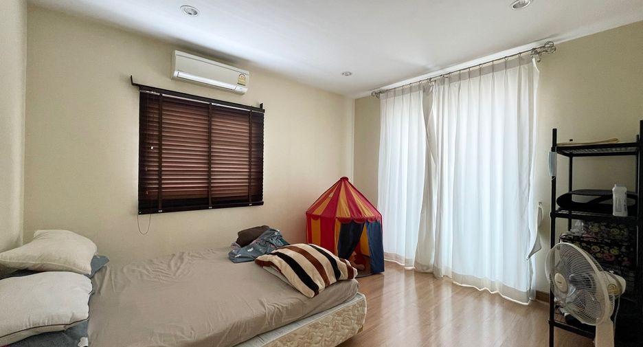 À vendre 3 chambres maison à Suan Luang, Bangkok