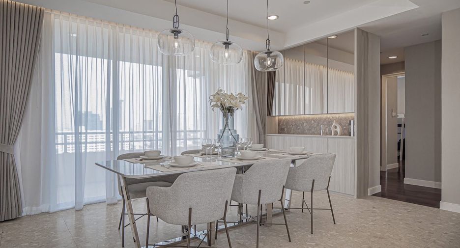 For rent and for sale 3 bedrooms condo in Watthana, Bangkok