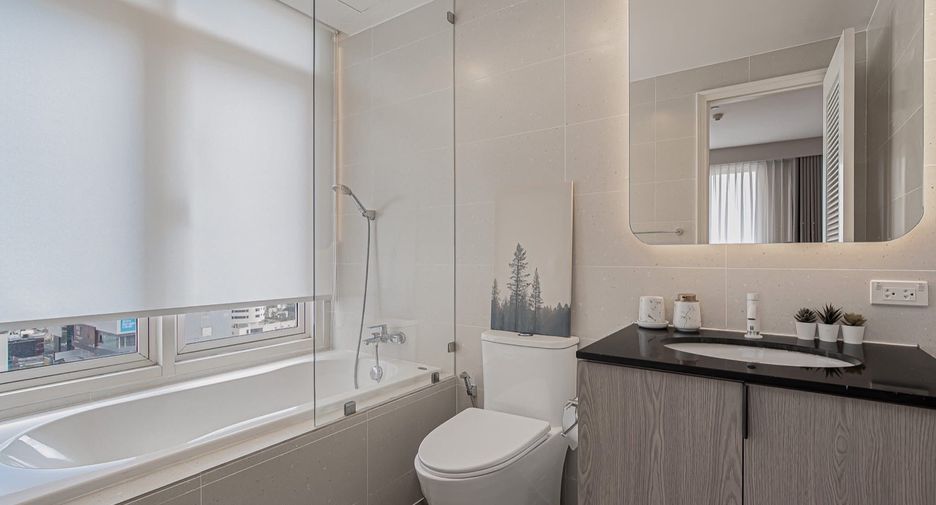 For rent and for sale 3 bedrooms condo in Watthana, Bangkok