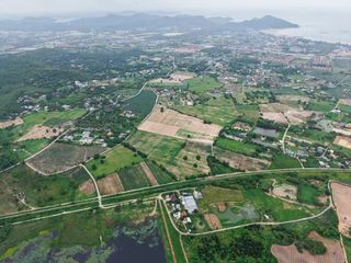 出售 土地 在 Bang Sare, 芭提雅