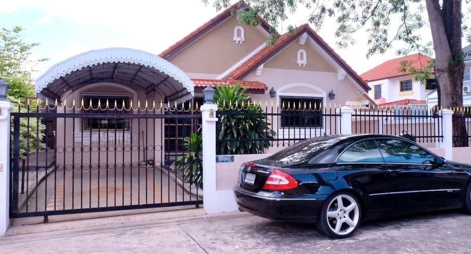 À vendre 3 chambres maison à Bang Lamung, Chonburi