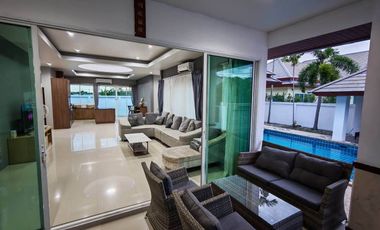 À louer et à vendre 3 chambres villa à Bang Lamung, Chonburi