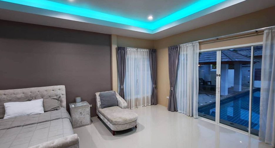 À louer et à vendre 3 chambres villa à Bang Lamung, Chonburi