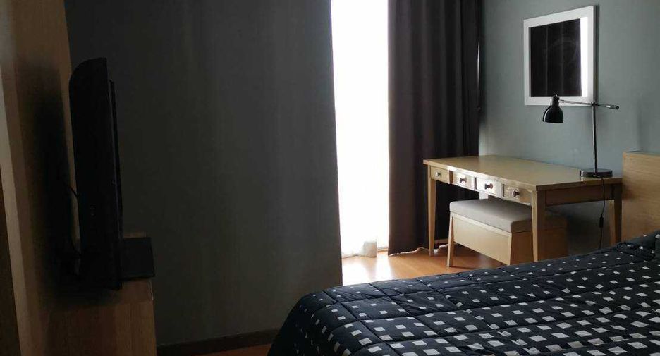 For rent and for sale 1 bed condo in Khlong Toei, Bangkok