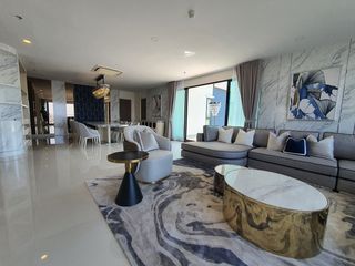 Condo en alquiler de 4 habitaciones en Khlong San, Bangkok