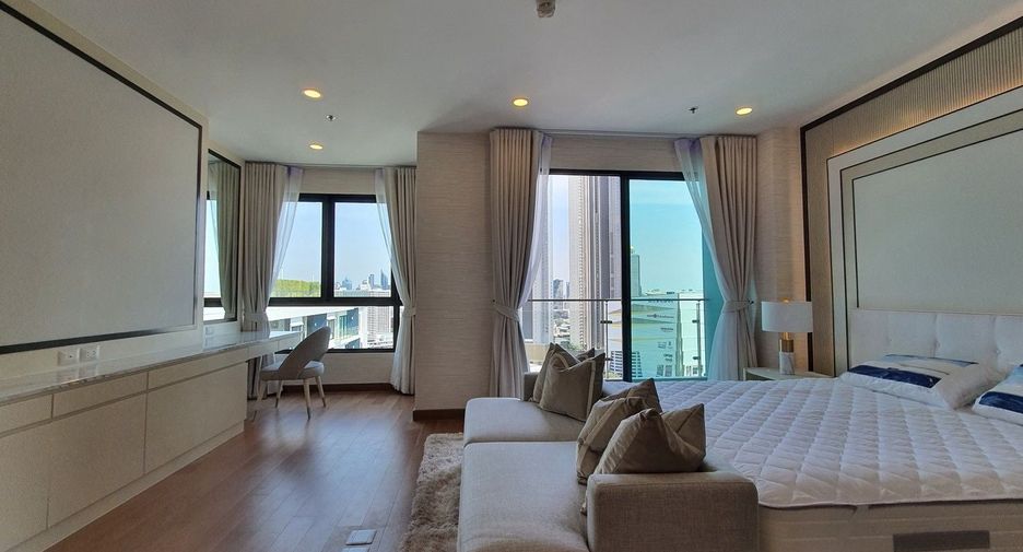 Wohnung zur Miete mit 4 Zimmer in Khlong San, Bangkok