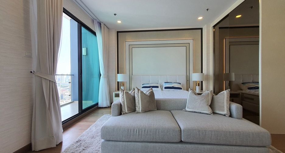 Wohnung zur Miete mit 4 Zimmer in Khlong San, Bangkok