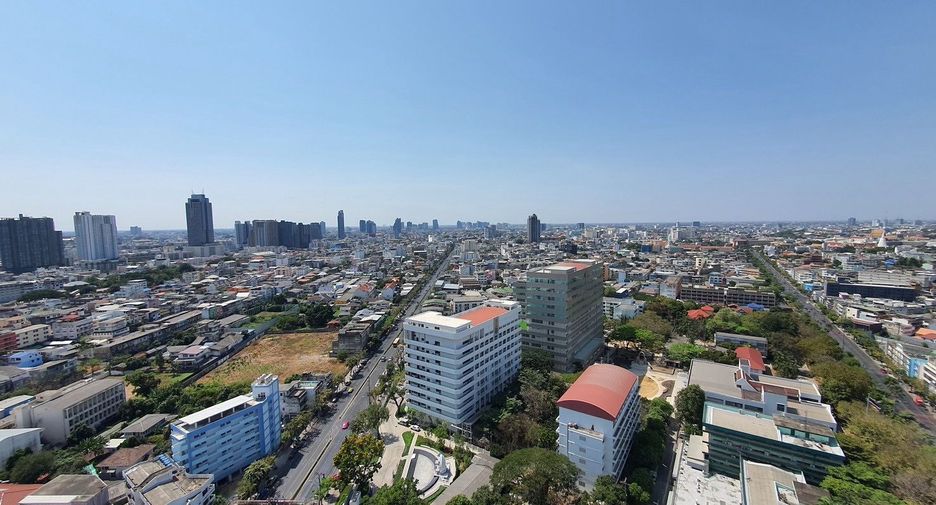 Wohnung zur Miete mit 4 Zimmer in Khlong San, Bangkok