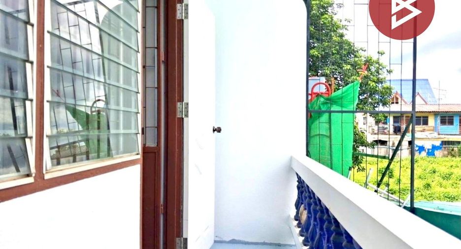 Продажа 2 спальни таунхаус в Mueang Uttaradit, Уттарадит