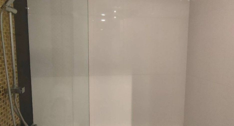 Condo en venta de 1 habitaciones en Si Racha, Chonburi