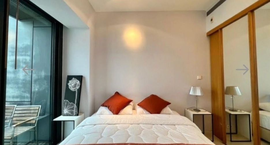For rent 2 bedrooms condo in Sathon, Bangkok