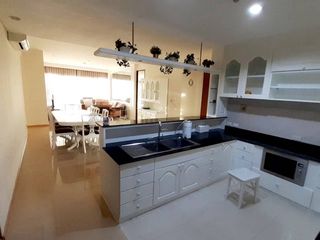 出租 3 卧室 公寓 在 Khlong Toei, 曼谷