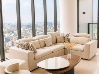 For rent 2 bedrooms condo in Khlong San, Bangkok