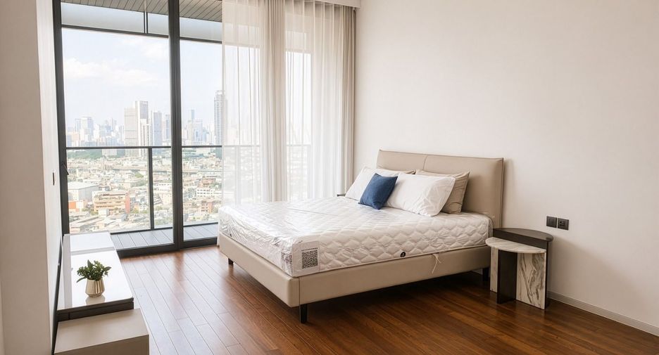 For rent 2 bedrooms condo in Khlong San, Bangkok