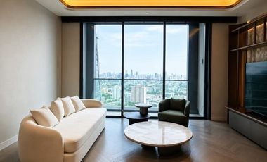 À louer 2 chambres condo à Pathum Wan, Bangkok