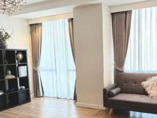 For rent 4 bedrooms condo in Sathon, Bangkok