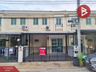 Casa adosada en venta de 2 habitaciones en Bang Sao Thong, Samut Prakan